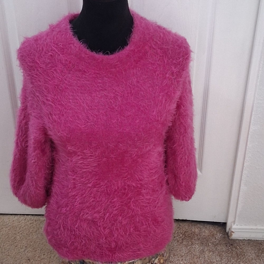 Nic & Zoe Hot Pink Eyelash Sweater       Size XS